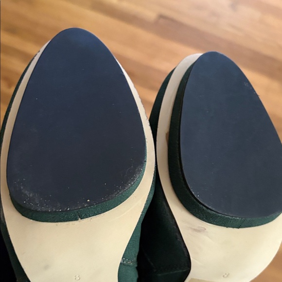 NWOT Cri DeCoeur Green Ankle Boots with Floral Patterned Heel Size 8 - Picture 8 of 10